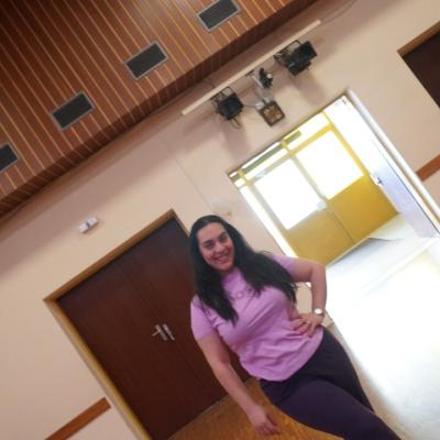 Photo 5958381668903536066 Y