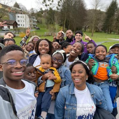 Photo 2023 04 15 22 20 33 3